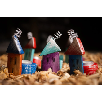 Wooden tealight holder house (random colors)