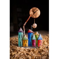 Wooden Clock with 6 Houses & Pendulum Multicolour