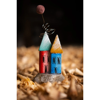 Wooden Houses with Stone & Pom-Pon (random colors)